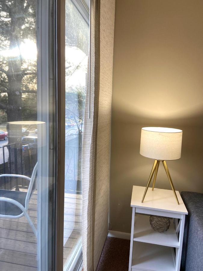 A Modern Apt Close To Downtown Λάνκαστερ Εξωτερικό φωτογραφία